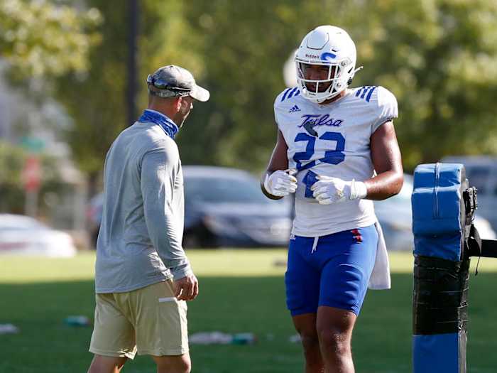 0C70B843-B25B-47F4-917E-976DA2A3B13E